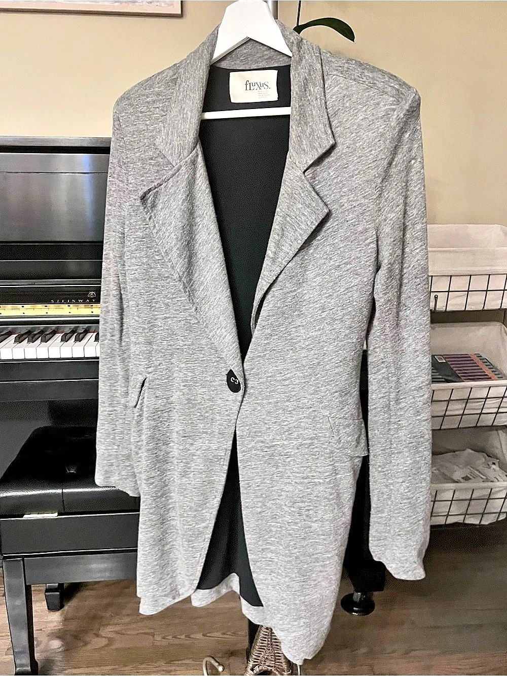 fluxus Gray Open Front Blazer Size Medium Like New
